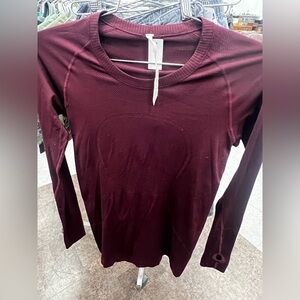 Lululemon Women's Long Sleeve Seam-Detail Top in Wine